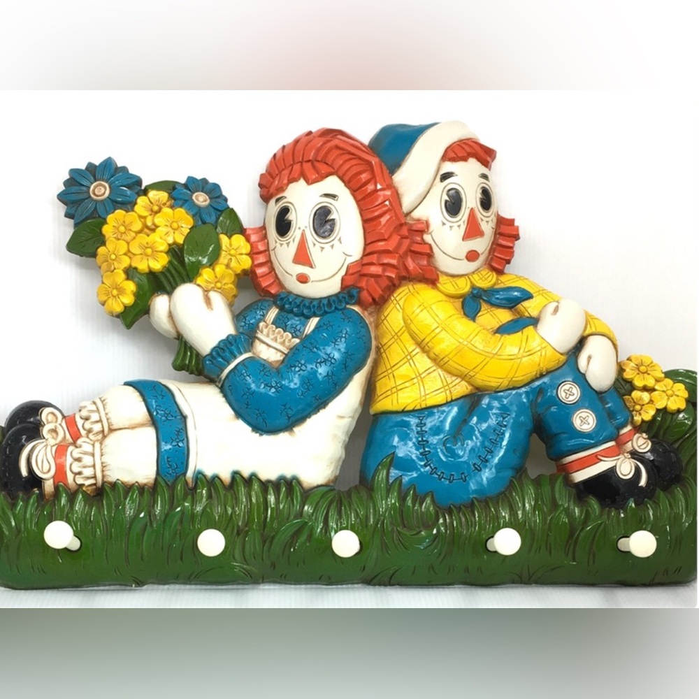Vintage The BOBBS-MERILL Co. - Raggedy Ann & Raggedy Andy -1977 wall plaque